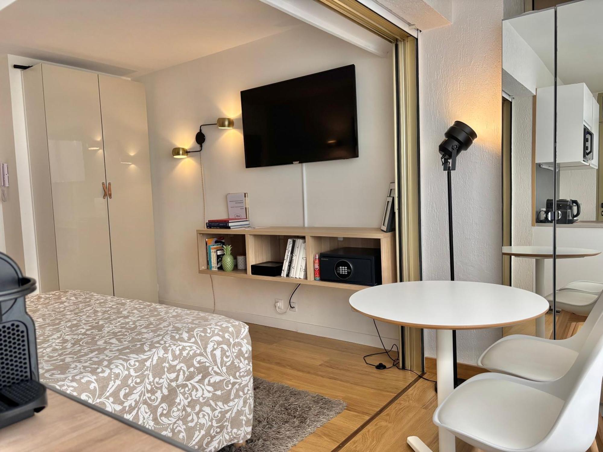 Studio Cosy Pradignac Κάννες Εξωτερικό φωτογραφία